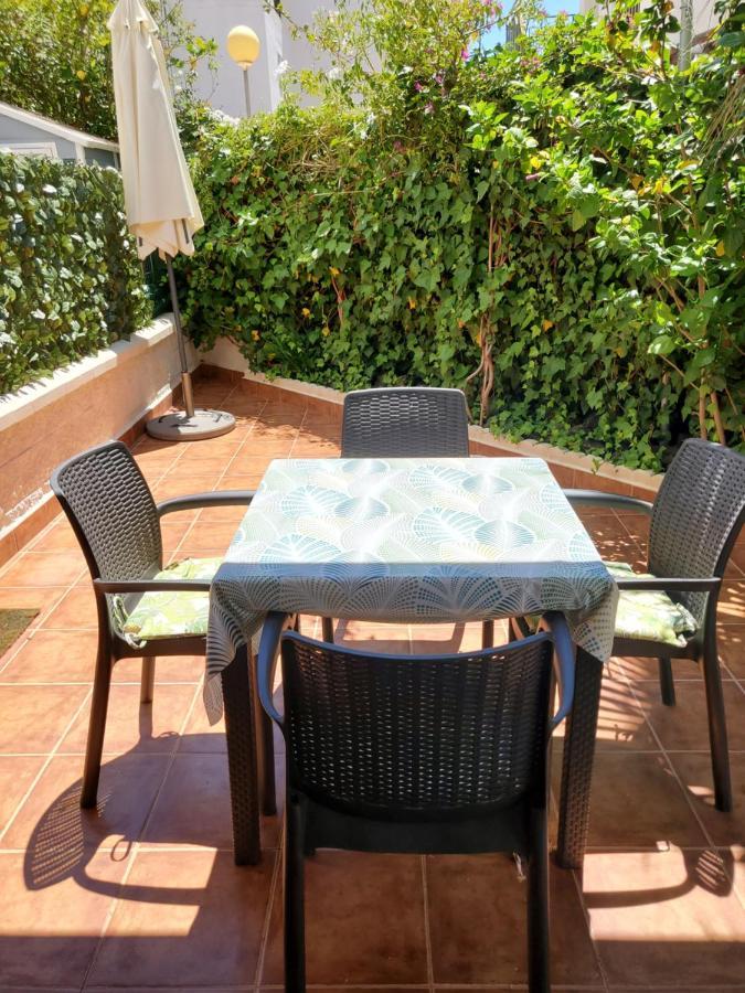 Casa Baja Extraordinaria En Urbanizacion Naturista! Las Bombardas Kültér fotó