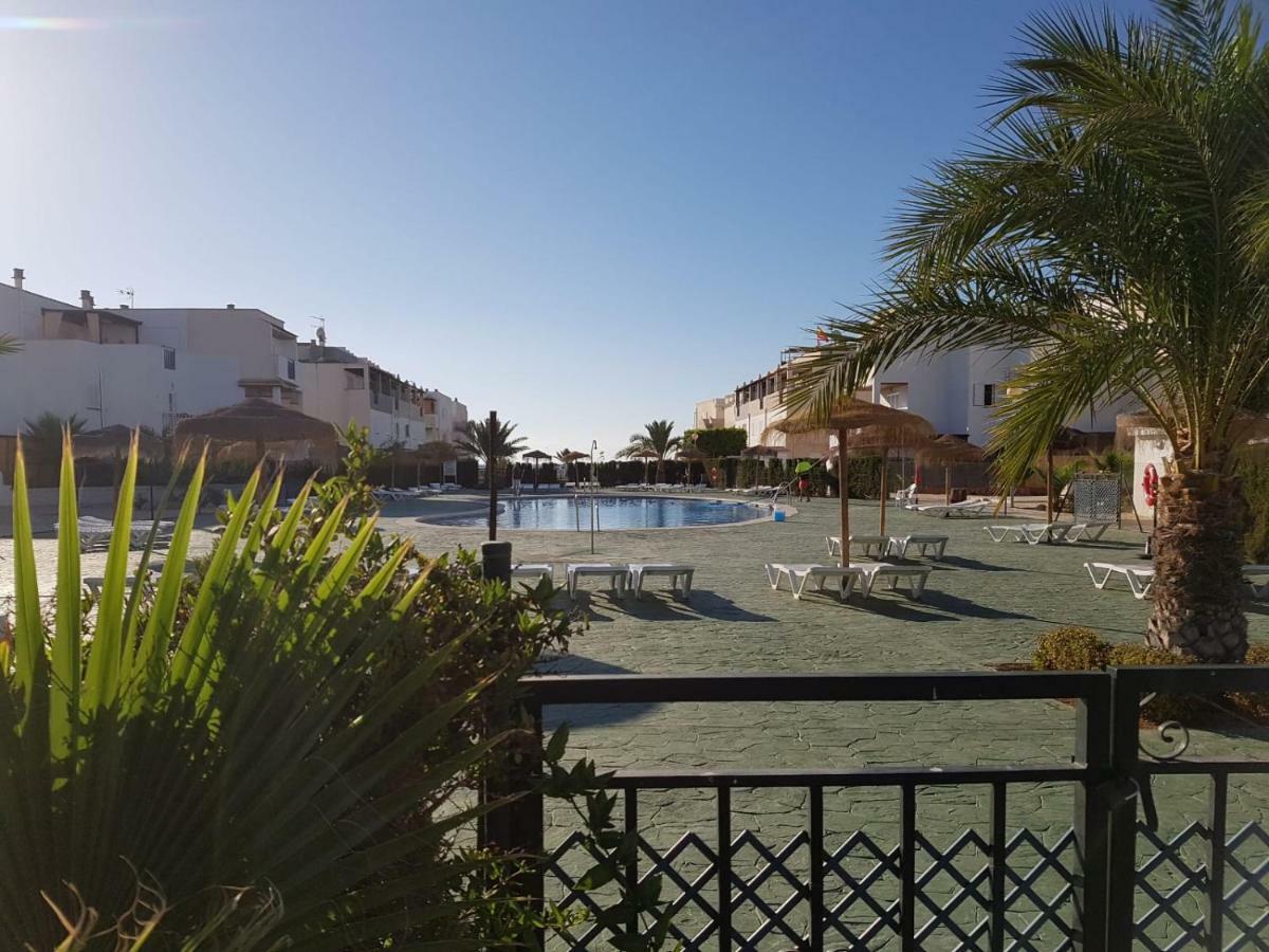 Casa Baja Extraordinaria En Urbanizacion Naturista! Las Bombardas Kültér fotó