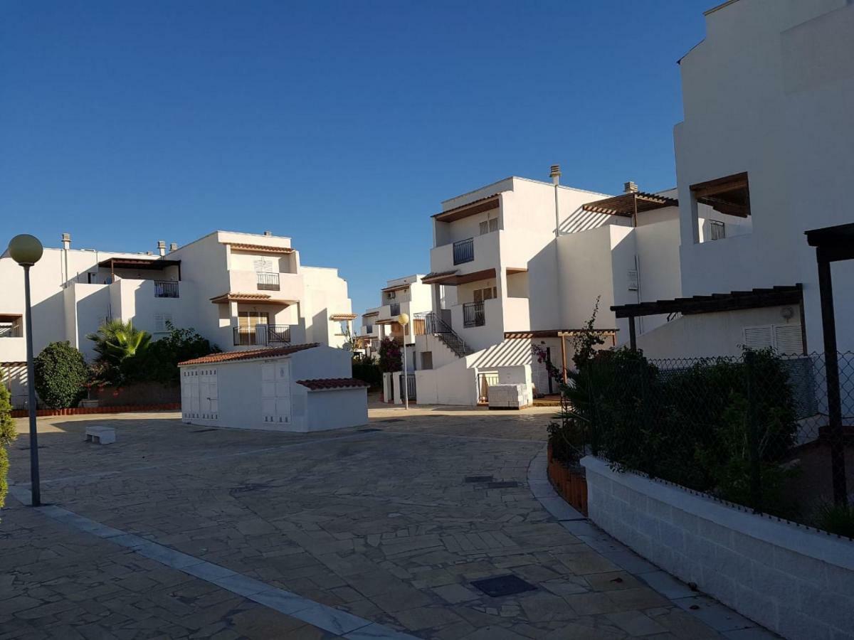 Casa Baja Extraordinaria En Urbanizacion Naturista! Las Bombardas Kültér fotó